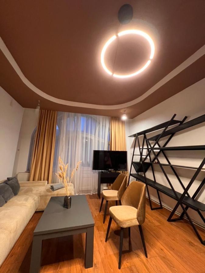 Apartment Artist Brasov